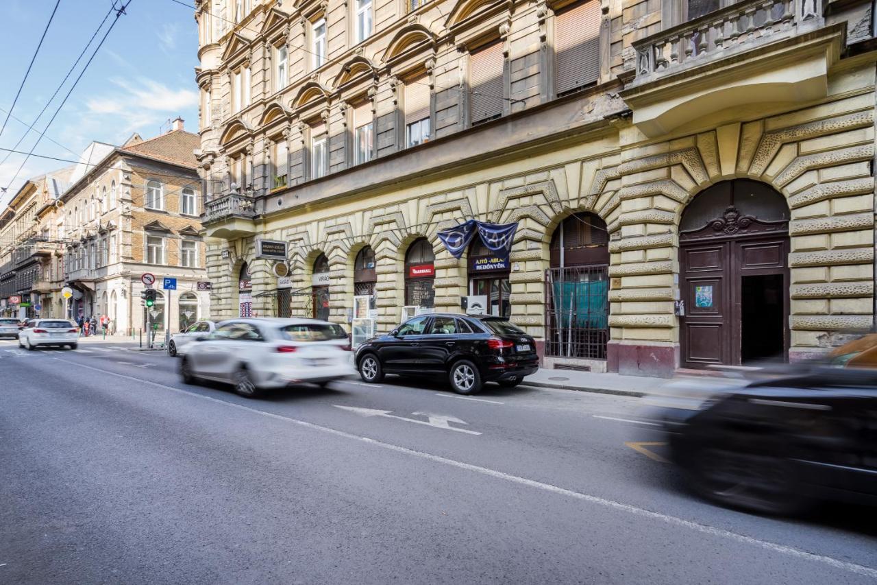 Dolly'S Duplex Home Budapest Exterior photo