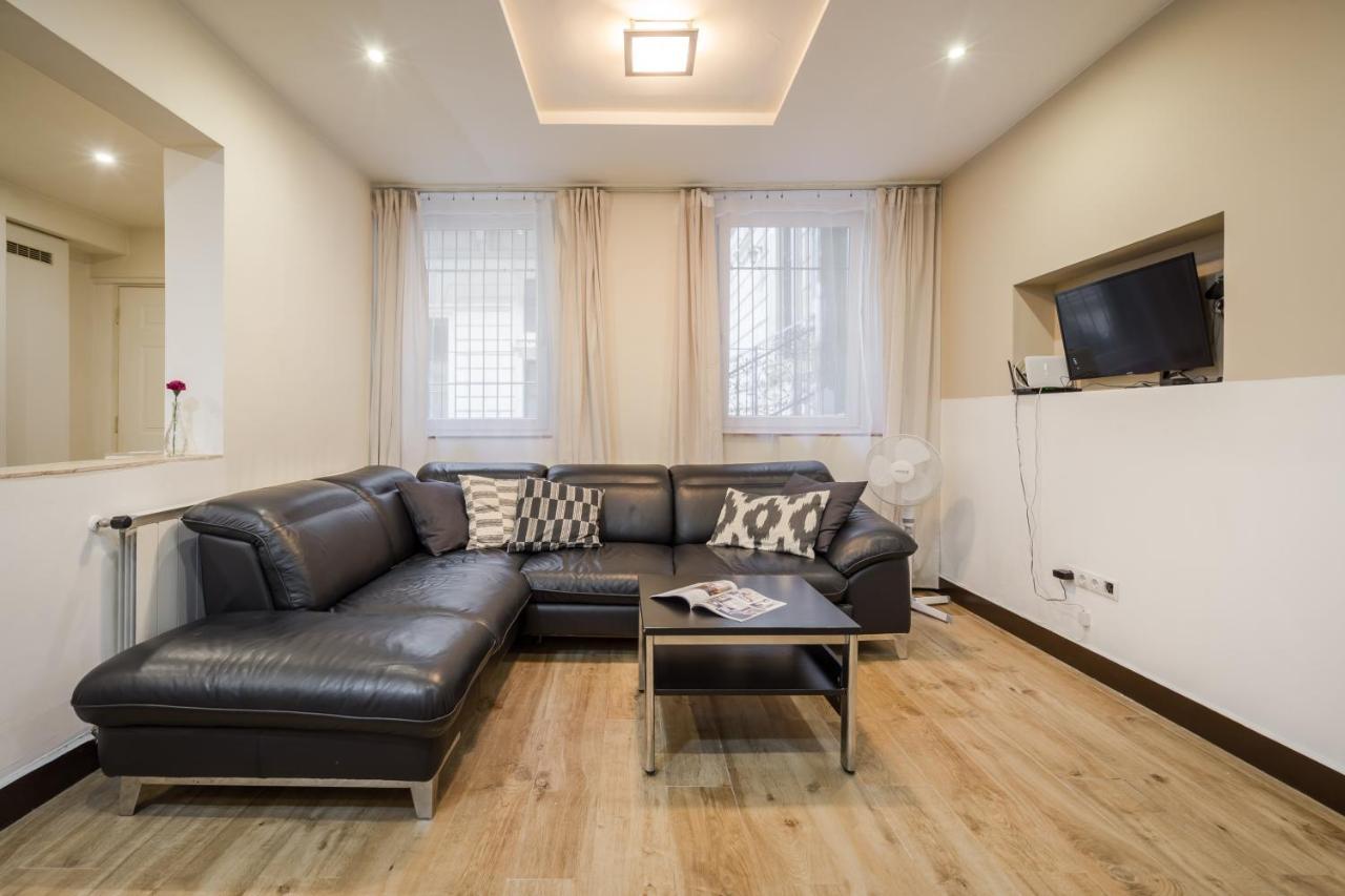 Dolly'S Duplex Home Budapest Exterior photo